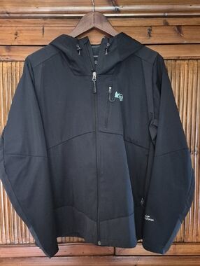 REI Black Hooded Softshell Jacket - WoMen's 2X